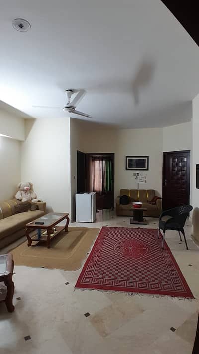 2 bedroom unfurnished Flat available for rent in E-11/4 near main margala road