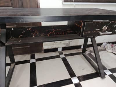 Computer Table