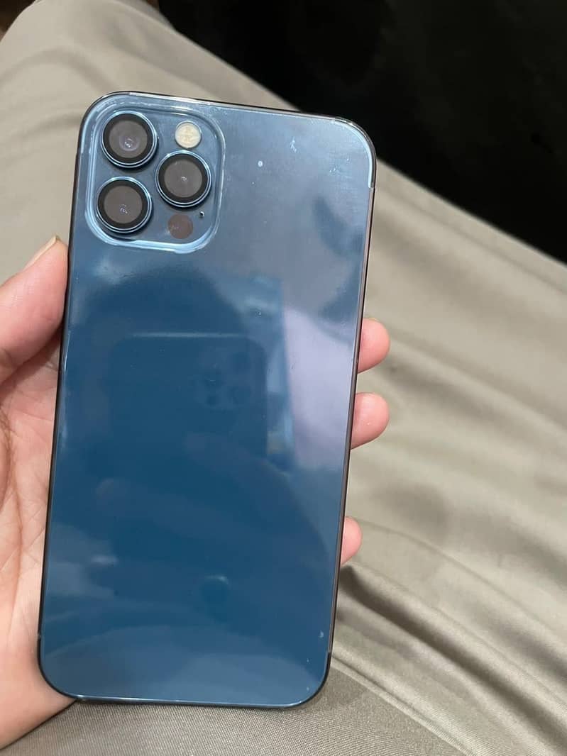 Apple iPhone 12 Pro 1