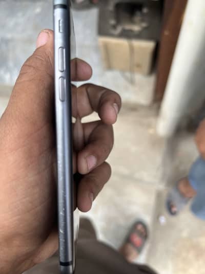 Apple iPhone 8