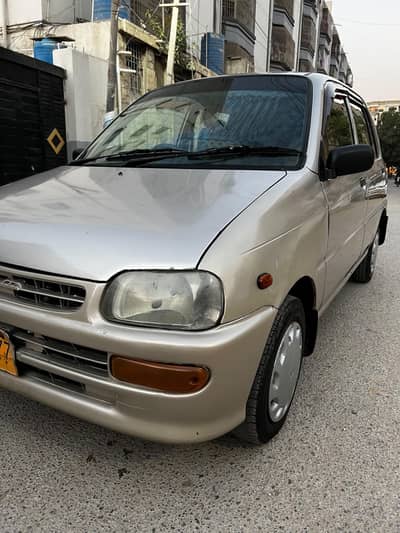 Daihatsu Cuore 2002