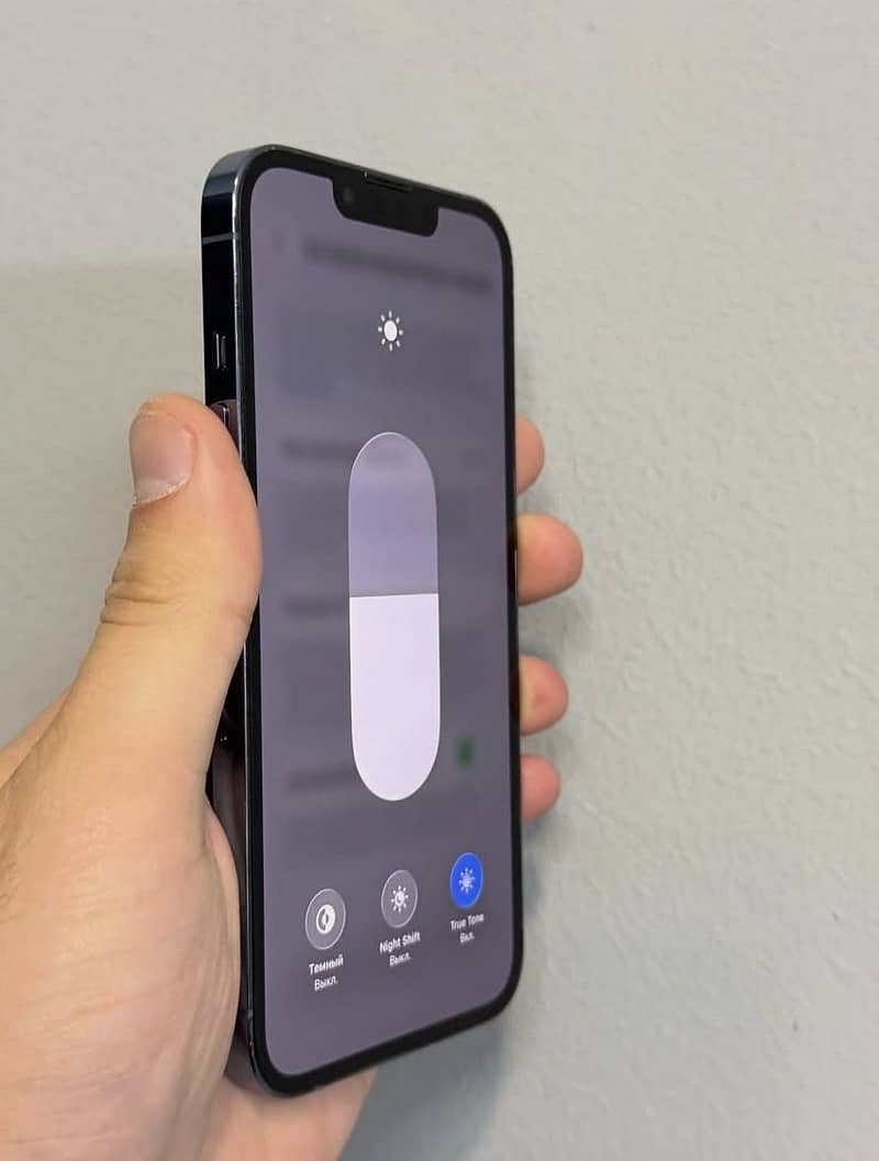 Apple iPhone 13 Pro 3