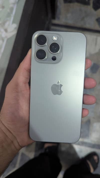 Apple iPhone 15 Pro Max