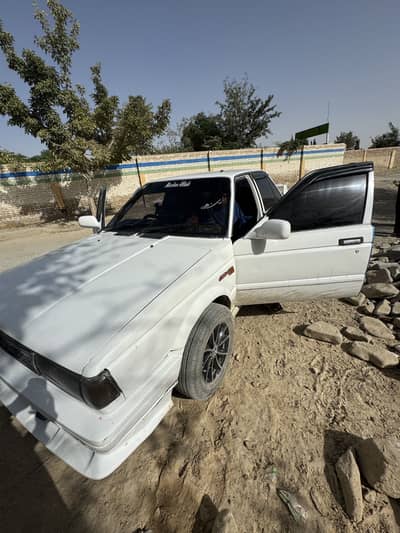 Nissan Sunny 1989