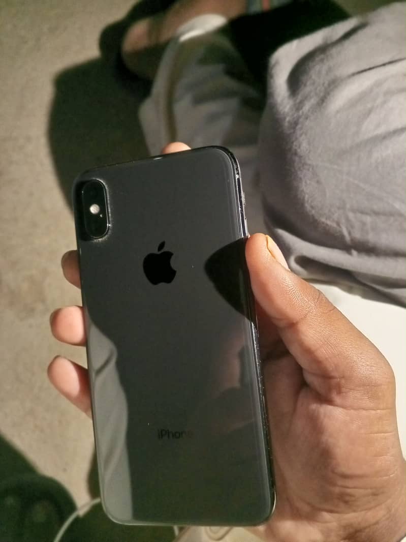 Apple iPhone X 0