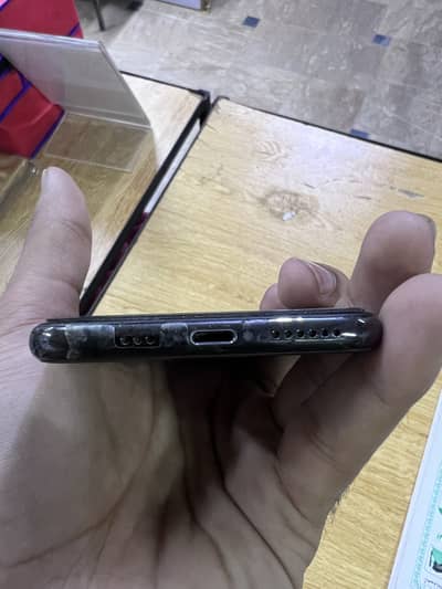 Apple iPhone XS