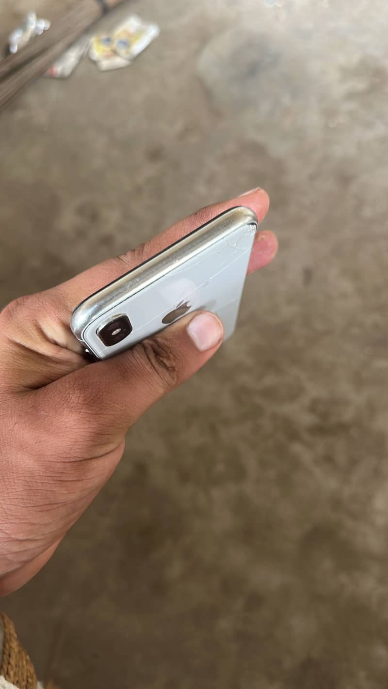 Apple iPhone X 2