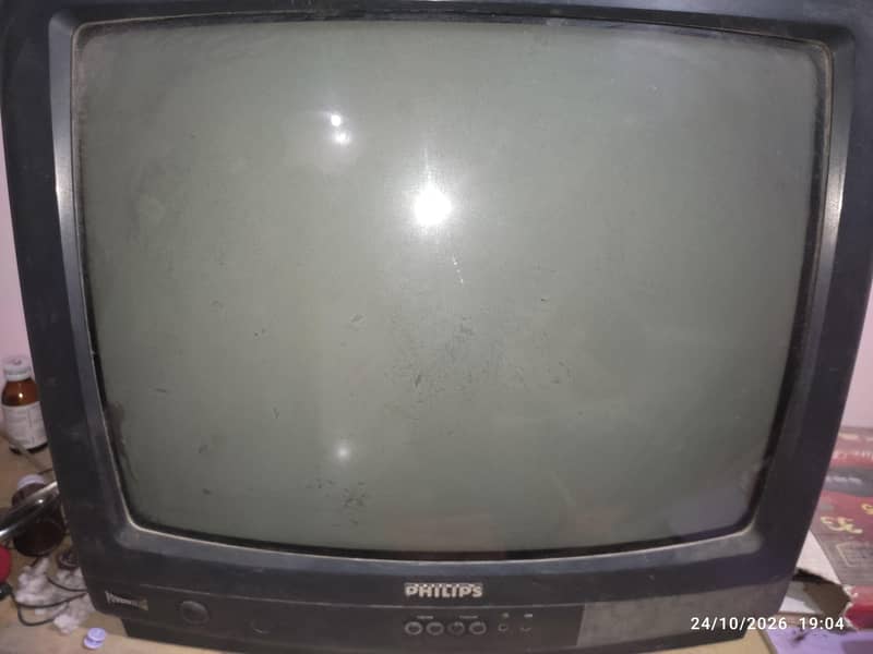 Phillips used TVs (2) 3