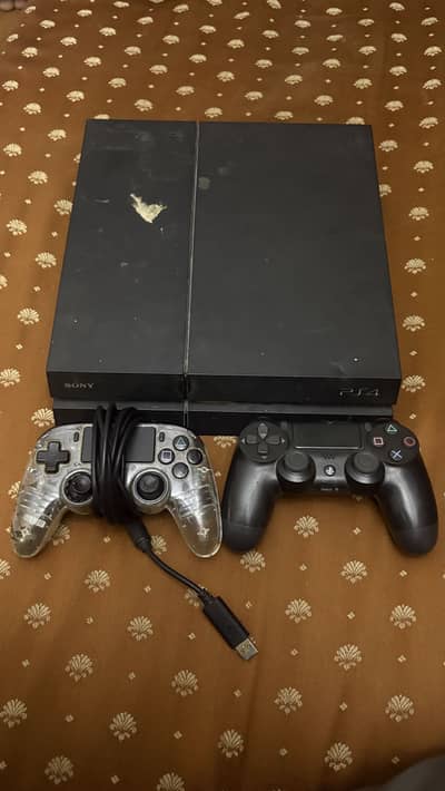 PS4 Fat 500GB with Box | 2 Controllers | ROM Not Working