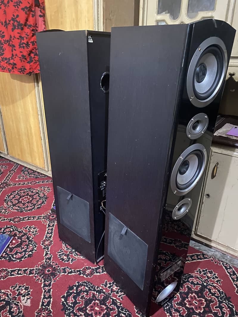 Audionic Classic 7.7 BT 3
