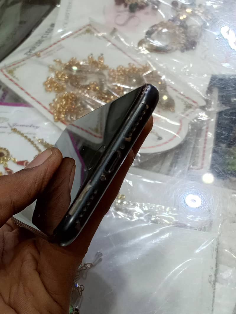 Apple iPhone SE 2