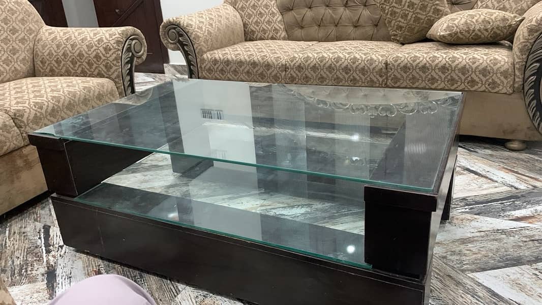 6 Seater Sofa & Table 0