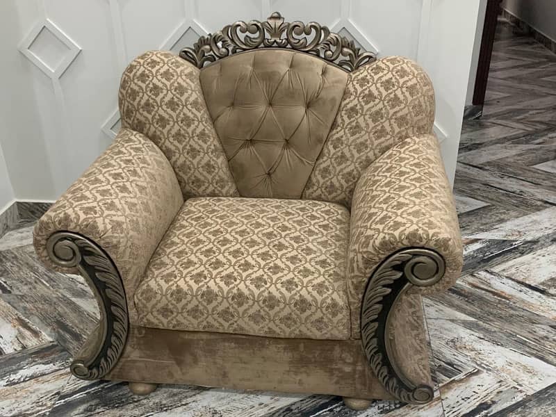 6 Seater Sofa & Table 2