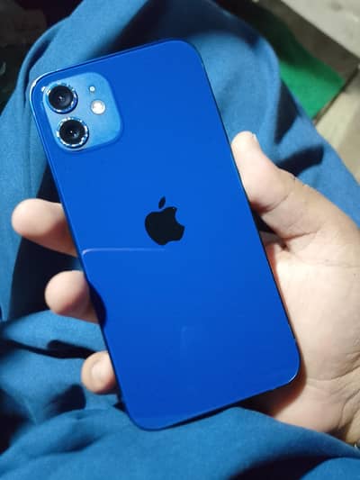 Apple iPhone 12
