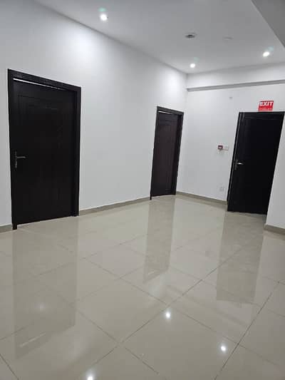 4 Marla Commercial Floor Available For Rent DHA Phase 7