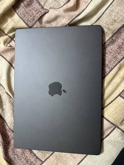 Macbook Pro 24/512 gb ssd