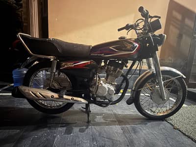 Honda CG 125 17 Model