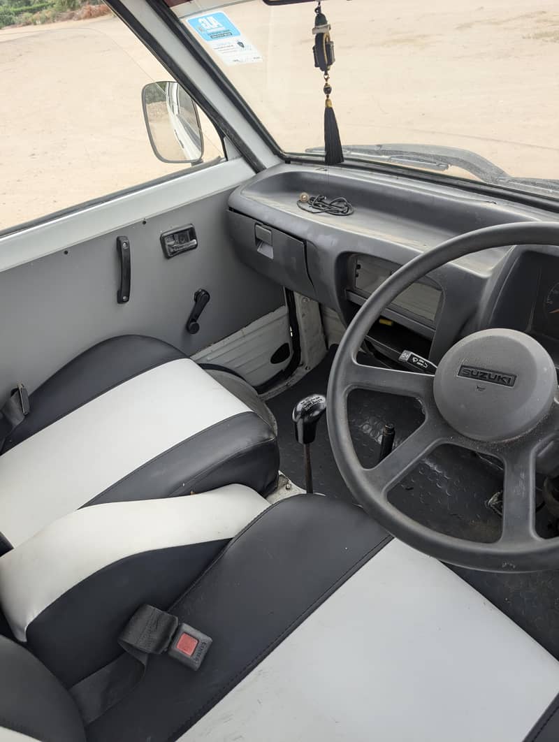 suzuki bolan 2004 5