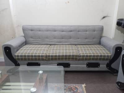 5 seater sofa set in good condition.