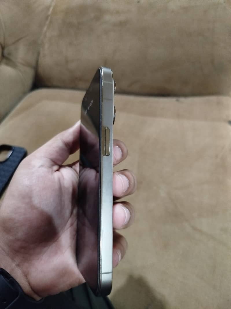 Apple iPhone 14 Pro 5