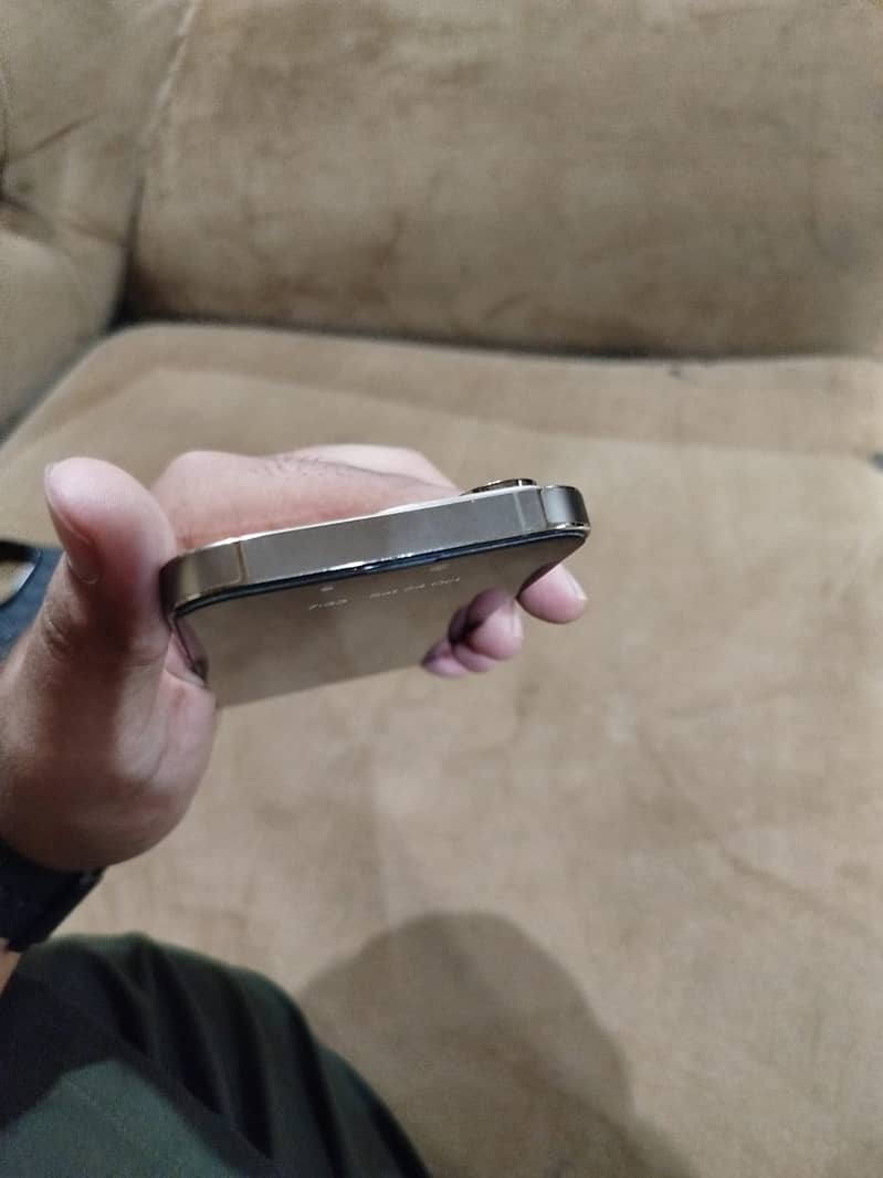 Apple iPhone 14 Pro 6