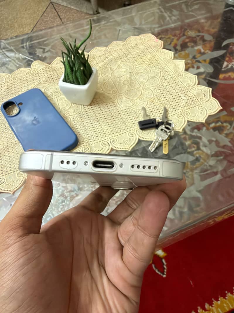 Apple iPhone 17 2