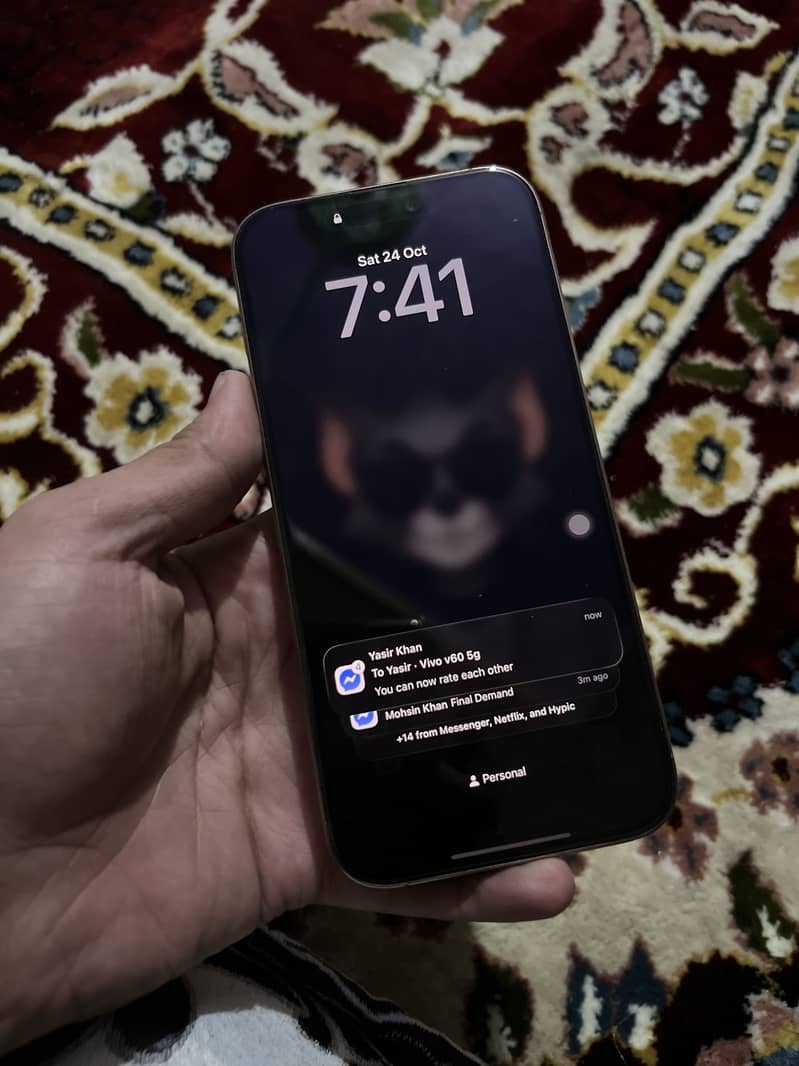 Apple iPhone 16 Pro Max 7