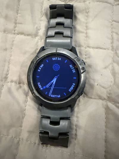 Garmin 6 x solar with carbon fiber strap