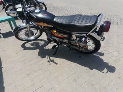 cb 125