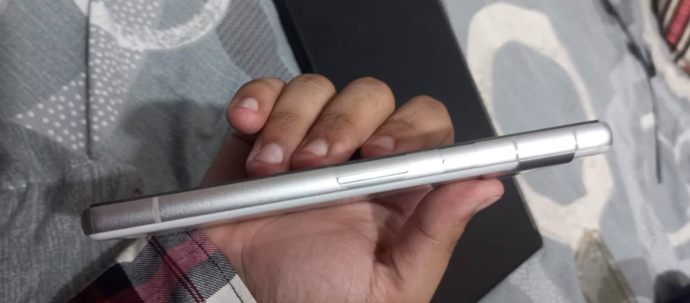 Google Pixel 7a 8