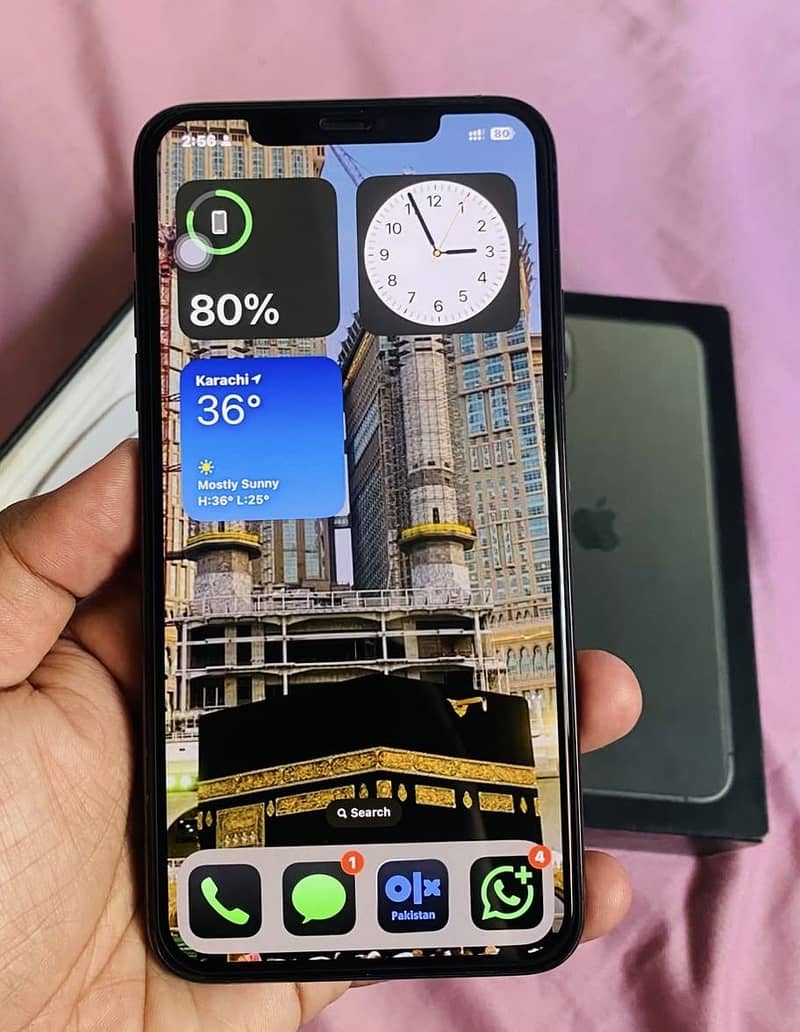 IPhone 11 Pro Max Approved Complete Box 0