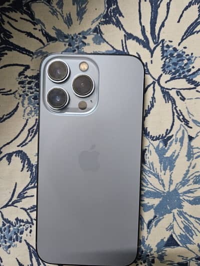 Apple iPhone 13 Pro
