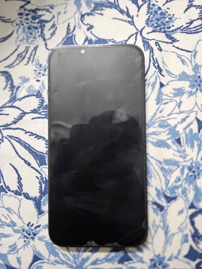 Apple iPhone 13 Pro 2