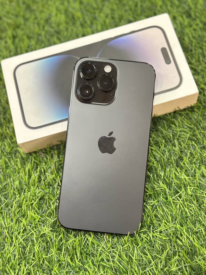 Apple iPhone 14 Pro Max 4