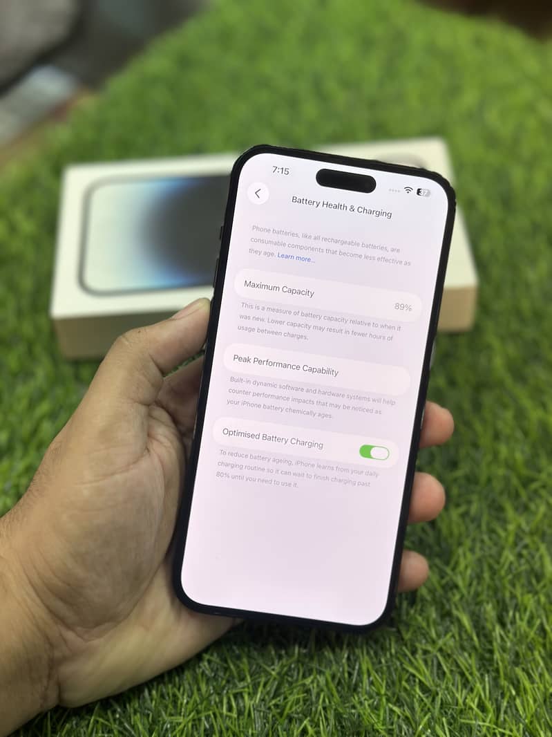 Apple iPhone 14 Pro Max 6