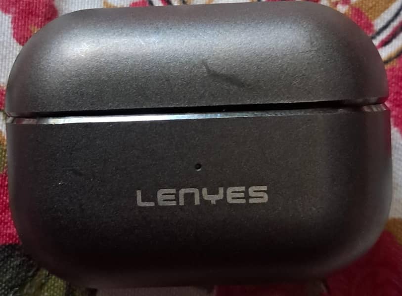 lenyes Earbuds 2