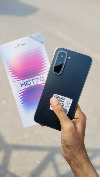 Infinix Hot 70 8/128 just box open