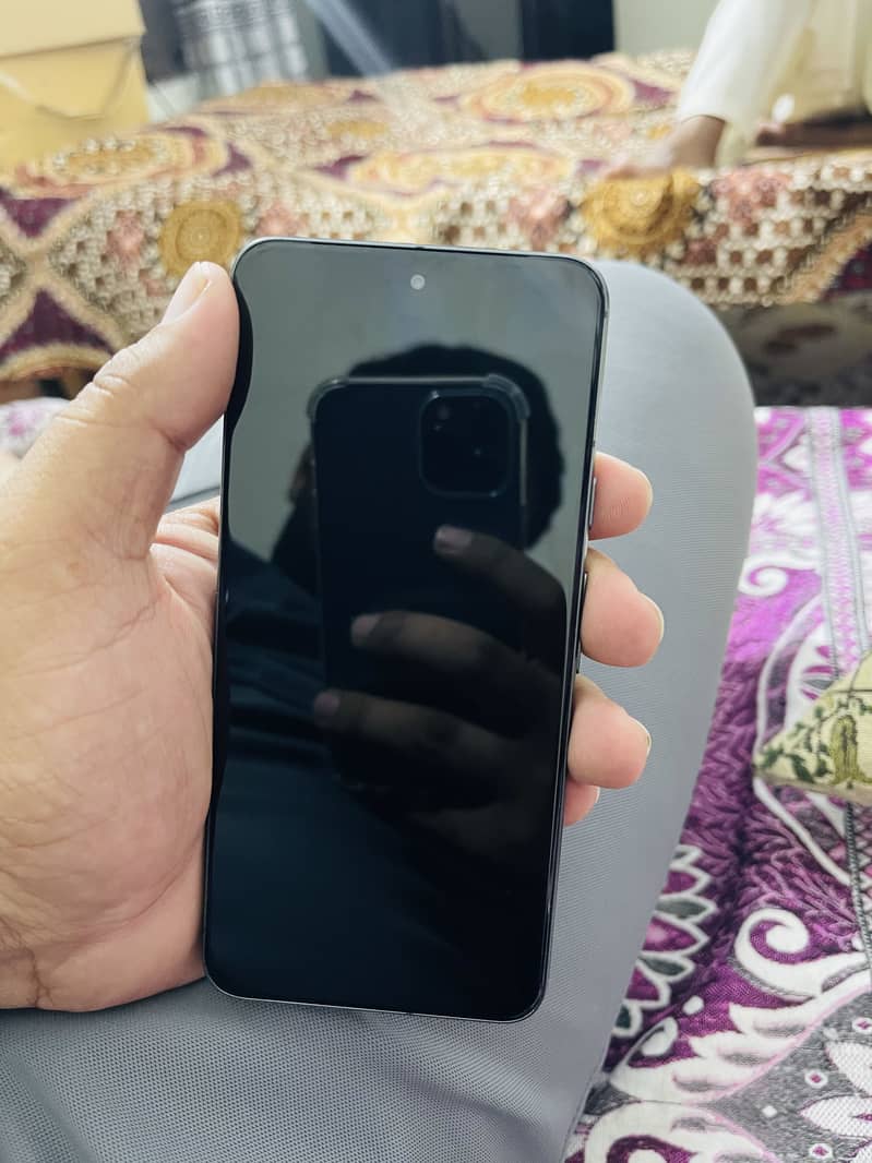 Google Pixel 8 3