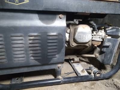 2.5 KVA GENERATOR IN RUNNING CONDITION