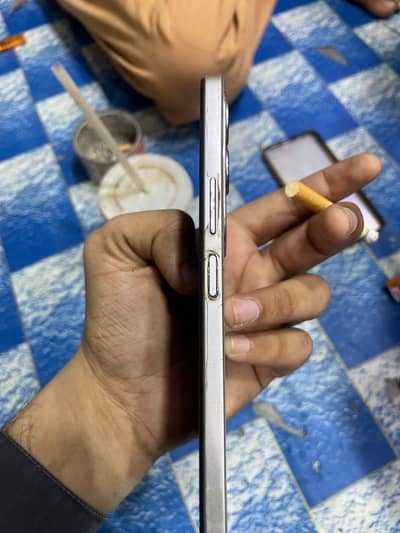 Vivo Y19s