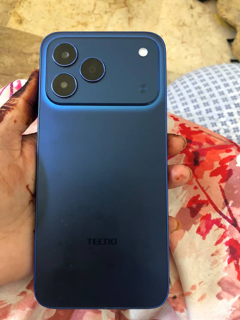Tecno Spark 50 1