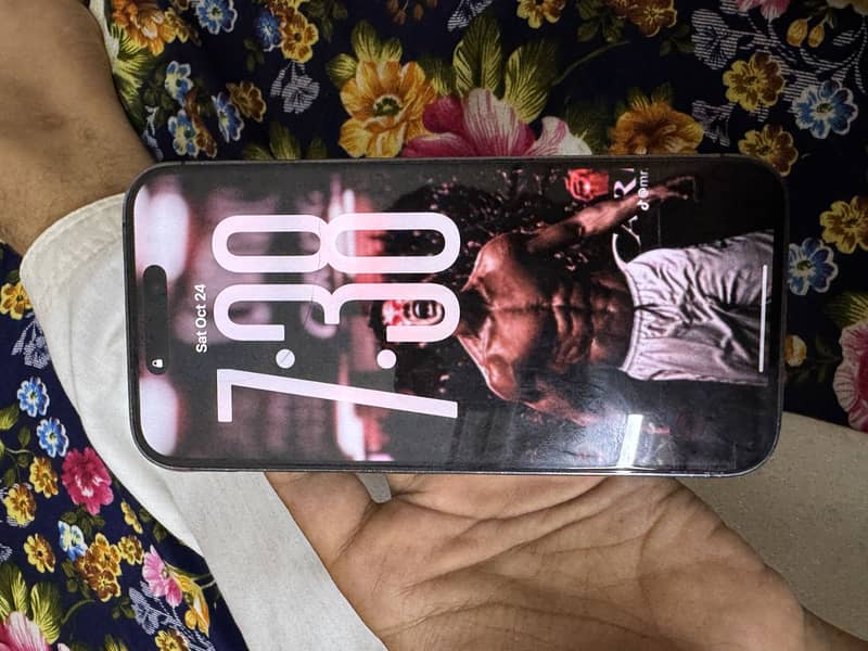 Apple iPhone 14 Pro Max 2