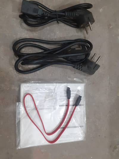 power cord sata & VGR cable headphone