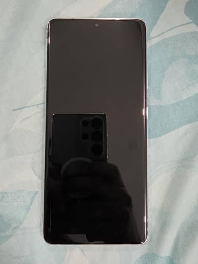Samsung S21 Ultra (Scratch less back & front)