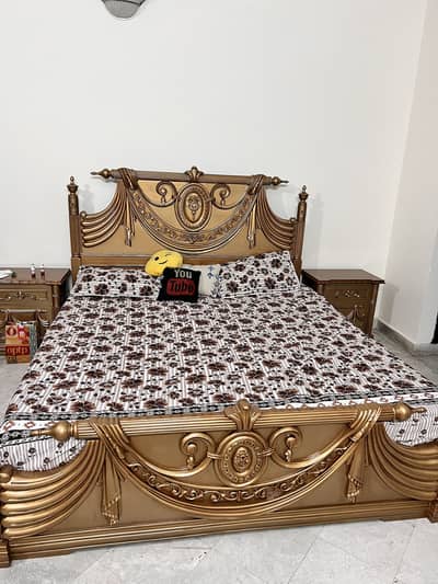 King size wooden deco paint bed for sale
