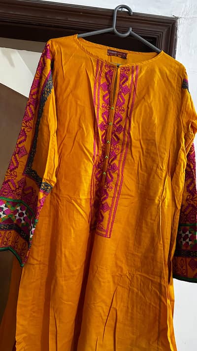 khaadi embroidered pret