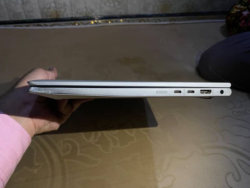 HP Elite Book 3