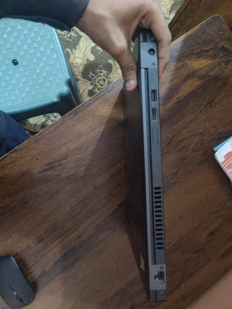 Laptop Dell 6