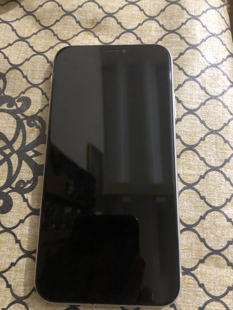 Apple iPhone XR 1