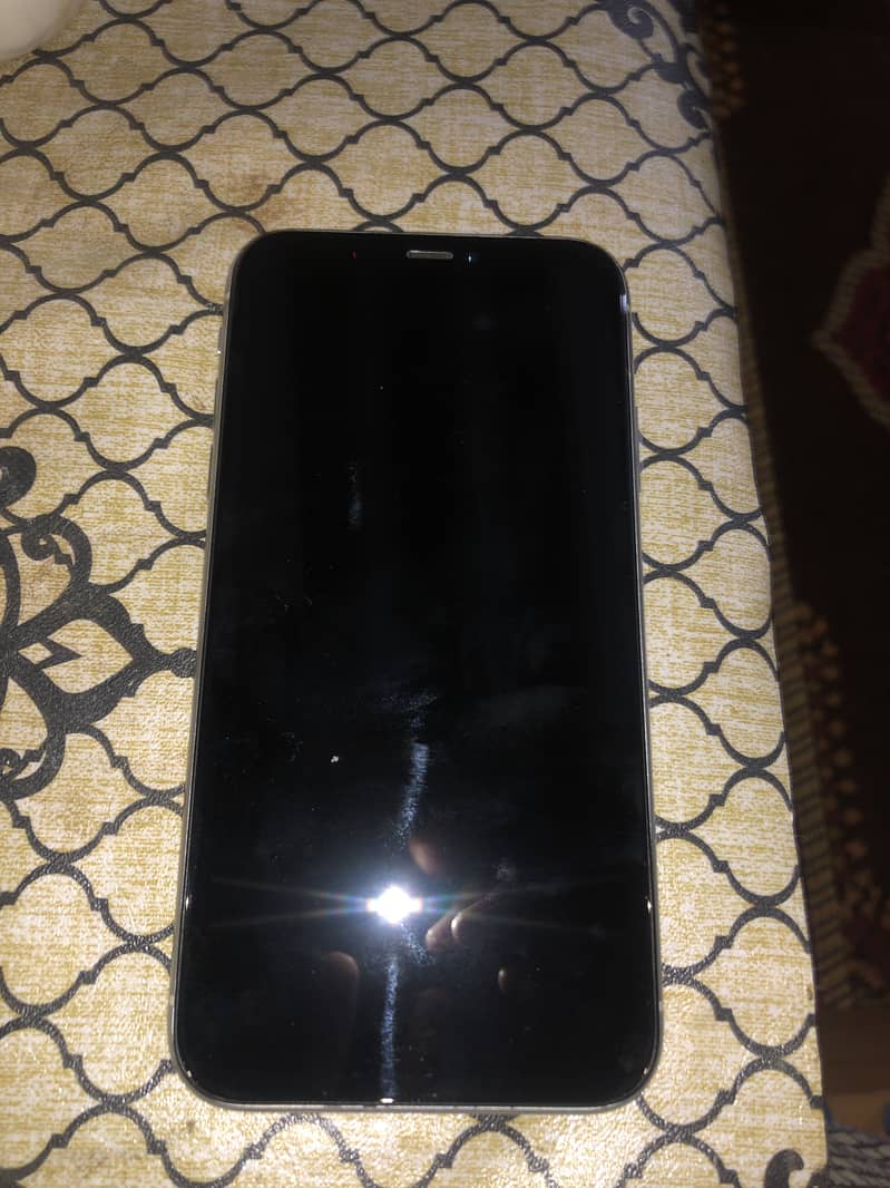 Apple iPhone XR 3